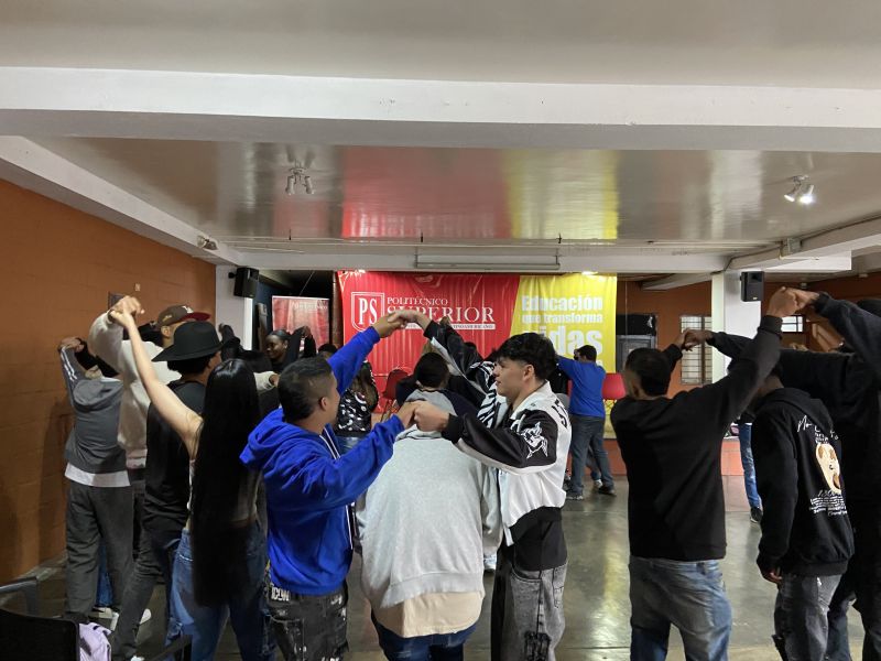 Estudiantes del PoliSuperior